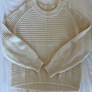 Universal Thread Cream Textured Crewneck Sweater